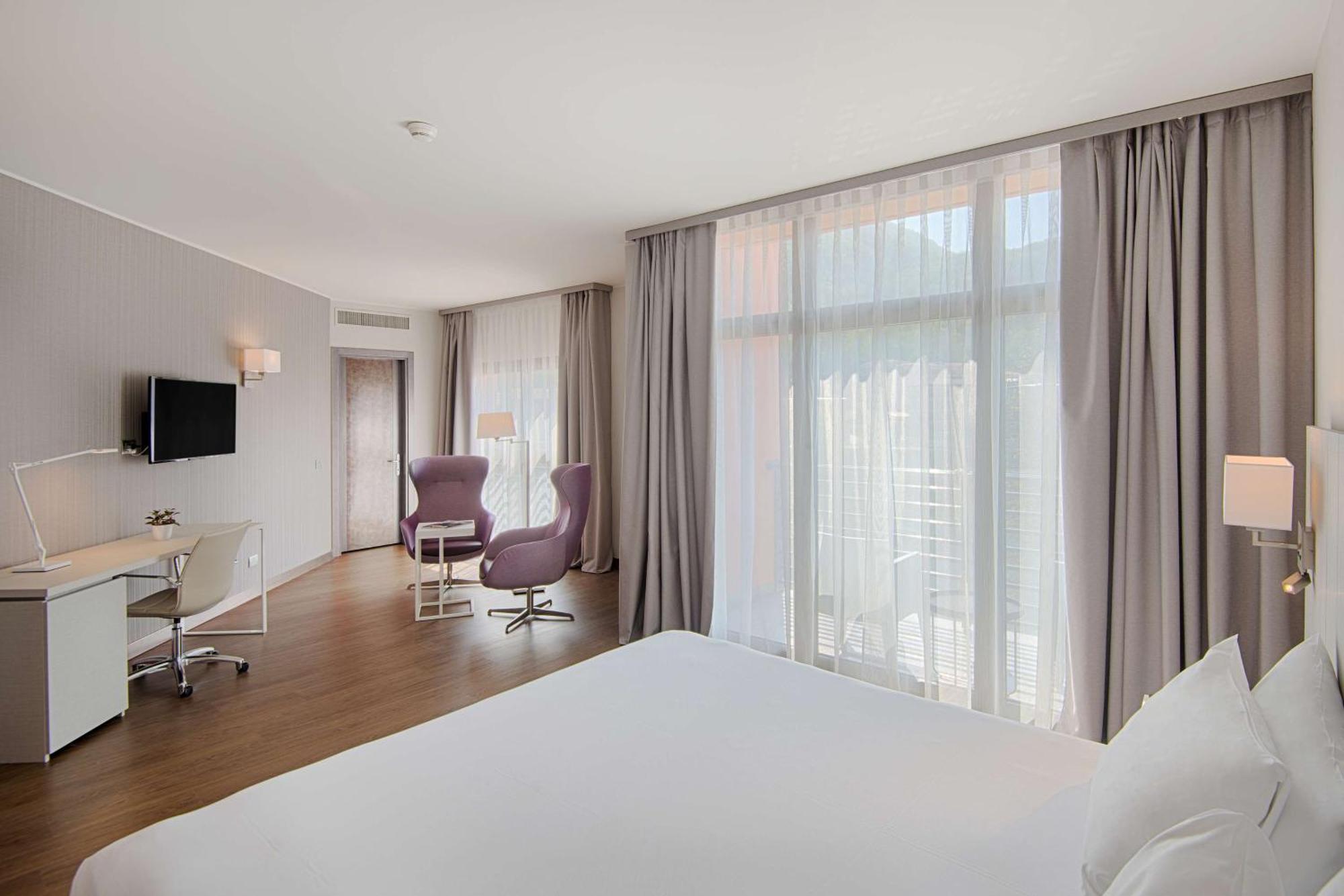 Junior Suite View,1663735491:JPEG