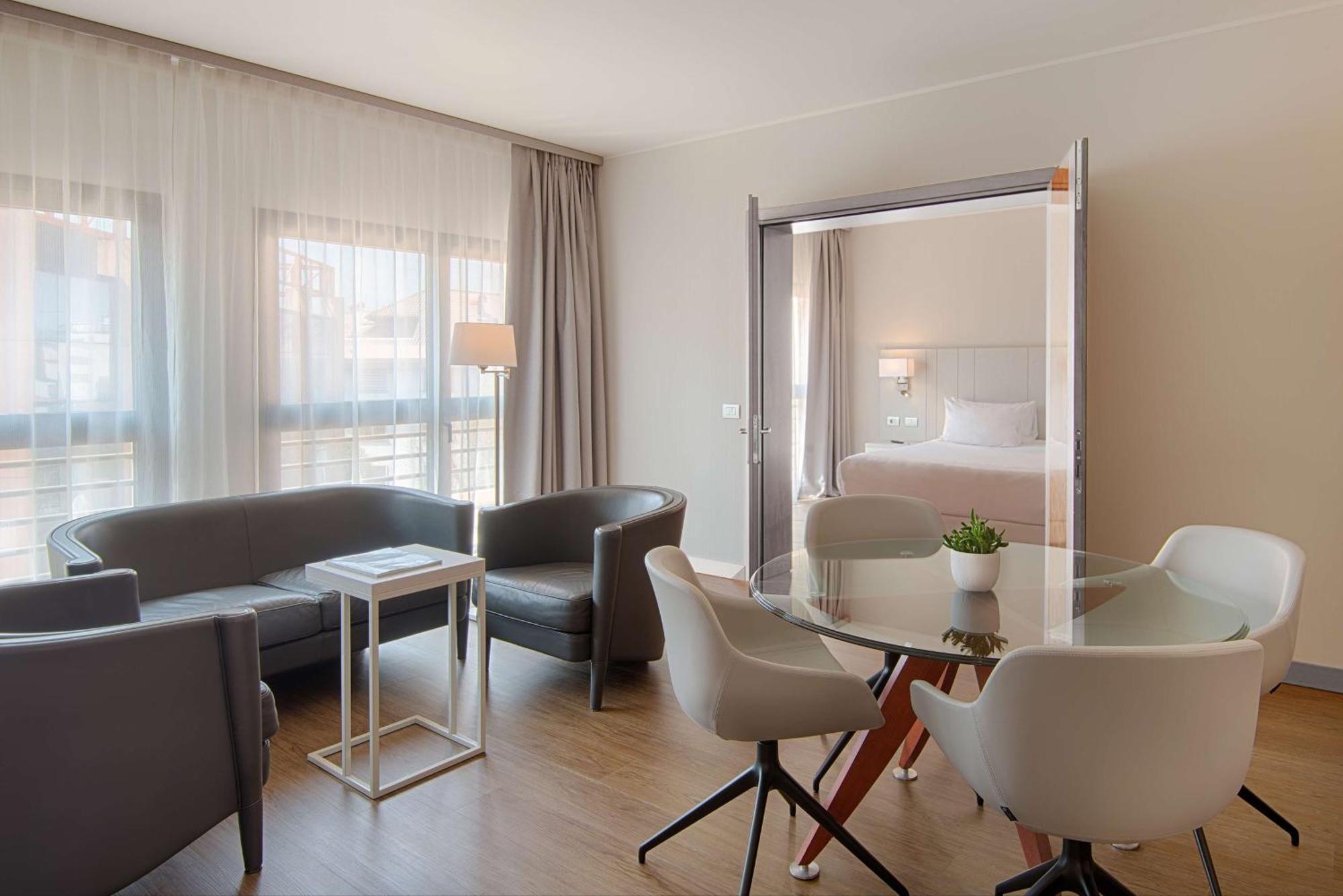 Junior Suite with View,1663735501:JPEG